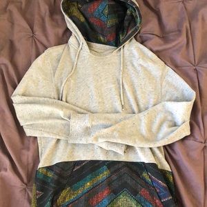 (Brand) On the byas; H&M Sweater